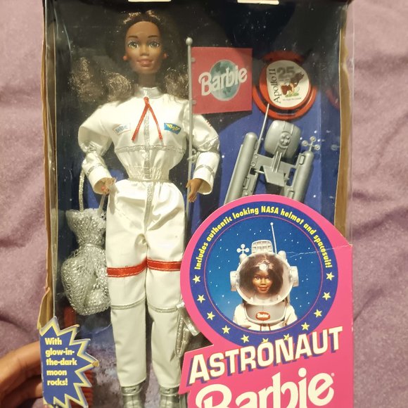 Barbie Doll - Picture 1 of 11